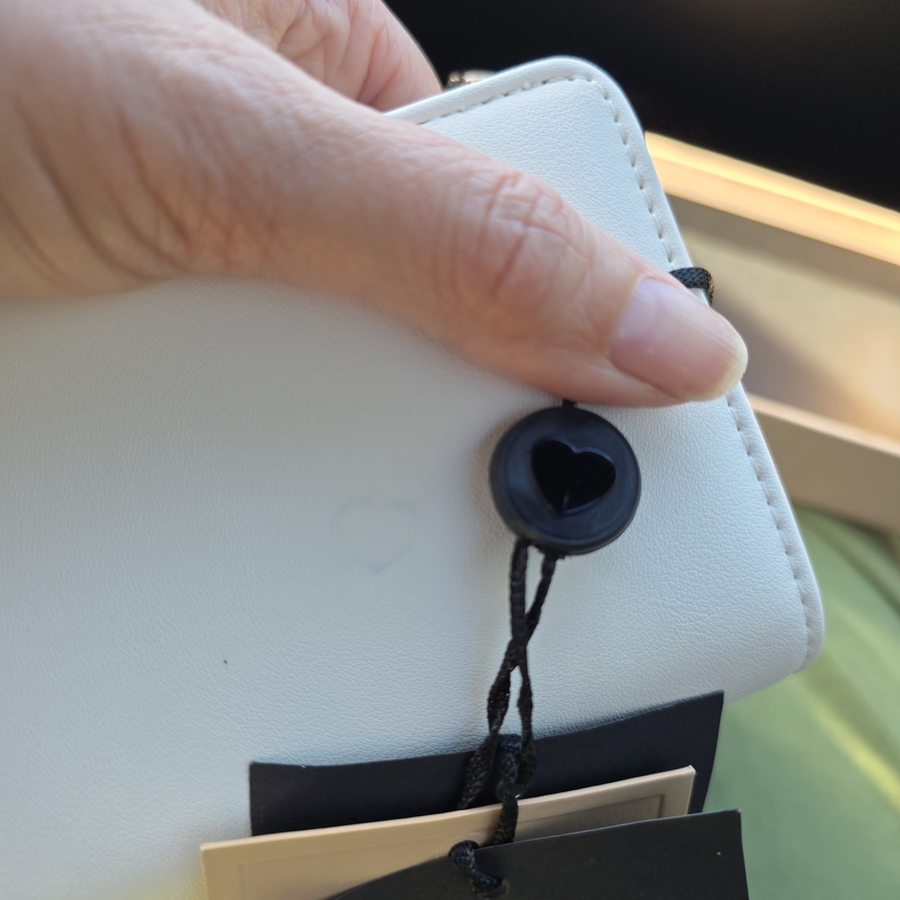 Twin-Set White Leather Wallet - Picture 8 of 8